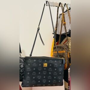 MCM crossbody/pouch with flaws